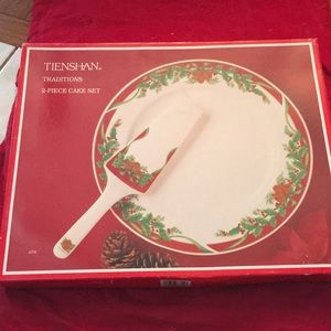 NIB Tienshan Traditions 2-Piece Cake Set